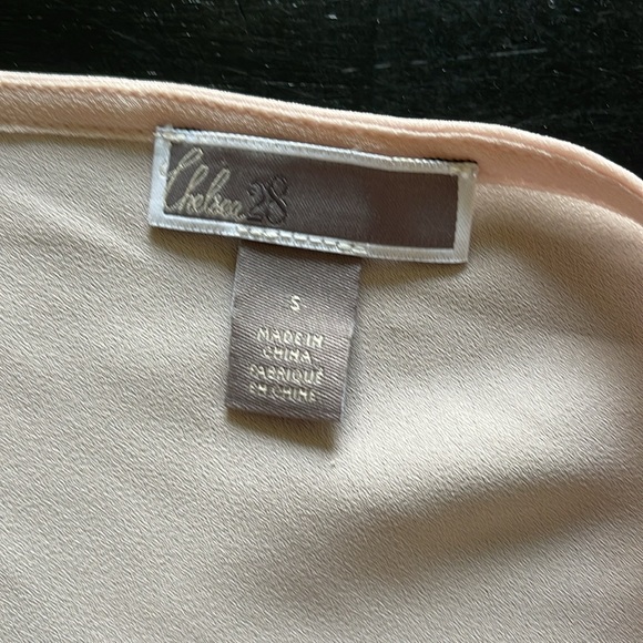 One shoulder blouse with a tiered flutter sleeve. Light pink. Size small. - Picture 6 of 8